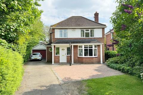 50 High Street, Waltham, Grimsby, DN37 0PL