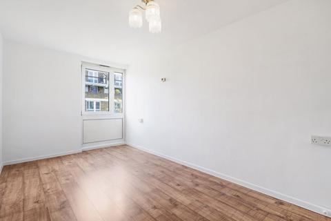 1 bedroom flat for sale, Butley Court, Ford Street, Bow E3