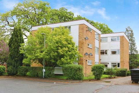 2 bedroom flat for sale, Haynes Close, Langley