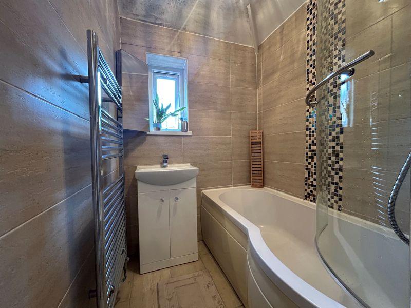 Upstairs Bathroom