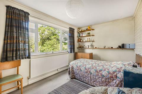 5 bedroom detached house for sale, Oakdene Close, Bookham