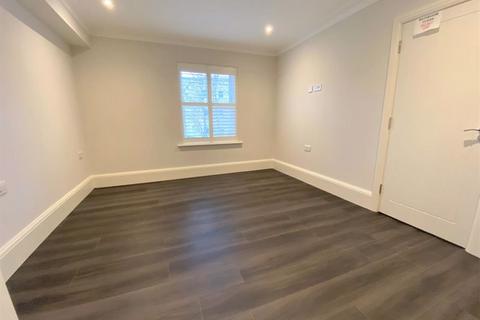 2 bedroom apartment to rent, Alexander Lane, Brentwood CM13