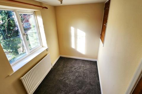 2 bedroom end of terrace house to rent, Pennell Street, Lincoln