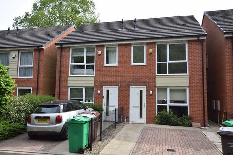 2 bedroom house to rent, Brodwell Grove, Nottingham