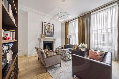 3 bedroom apartment for sale, Charlesworth House, Stanhope Gardens, South Kensington, SW7