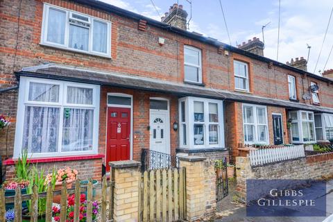 3 bedroom terraced house to rent, Grove Road, Rickmansworth, Hertfordshire, WD3 8EB