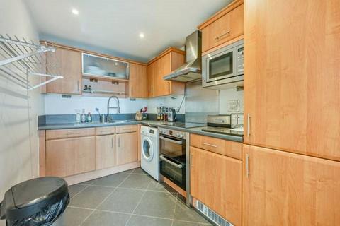 2 bedroom apartment to rent, Brentford Lock, Brentford TW8