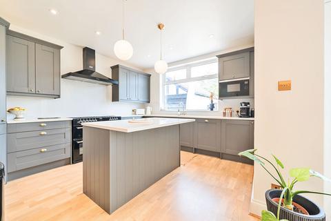 4 bedroom semi-detached house for sale, Chaucer Road, Sidcup DA15