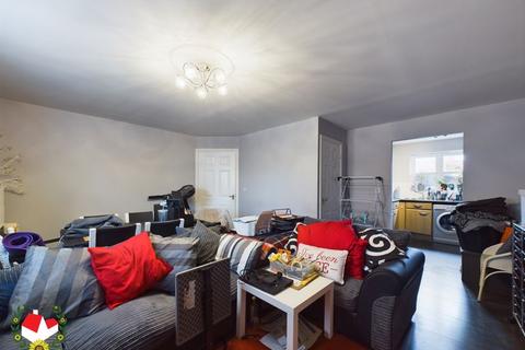 8 Boughton Way, Gloucester, GL4 4PG
