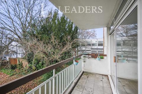 2 bedroom apartment to rent, St Pauls Square, Bromley, BR2