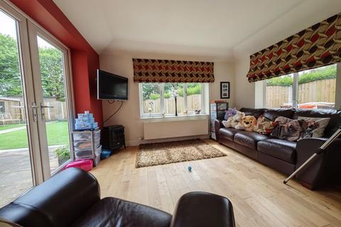 8 Rosetrees Lane, Longtown, Carlisle, CA6 5LS