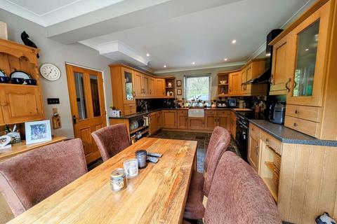 8 Rosetrees Lane, Longtown, Carlisle, CA6 5LS