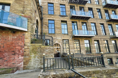 2 bedroom apartment to rent, New Mill, Salts Mill Road