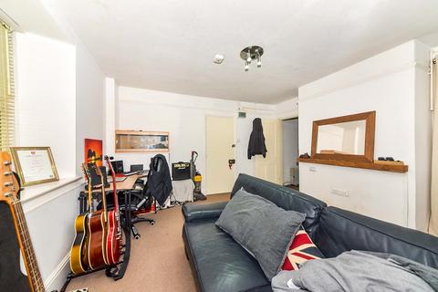 1 bedroom flat to rent, Milners Court, Stamford, PE9