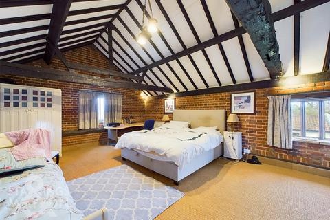 10 bedroom farm house for sale, Long Row, Tibenham, Norwich