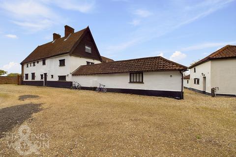 10 bedroom farm house for sale, Long Row, Tibenham, Norwich