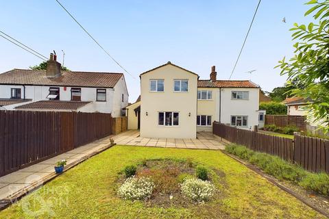4 bedroom semi-detached house for sale, Fakenham Road, Great Witchingham, Norwich