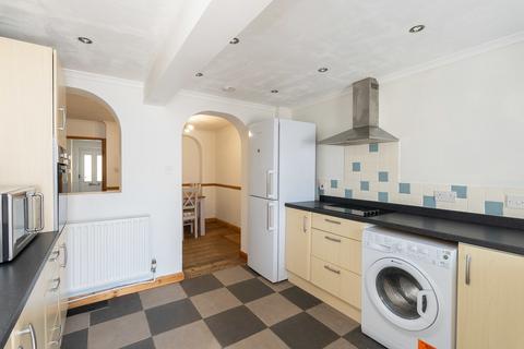 5 Riverside, Dorking, RH4 1PR