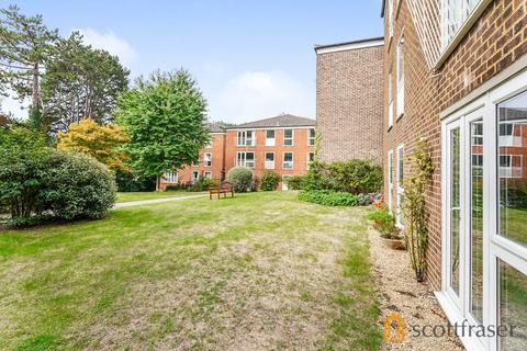 2 bedroom apartment to rent, Granville Court, Headington, OX3 0HS