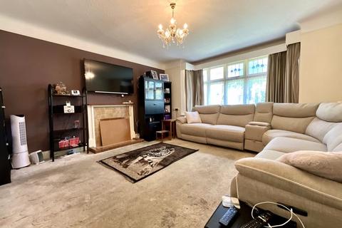 4 bedroom detached house for sale, Holdenhurst Avenue, Boscombe East, Bournemouth