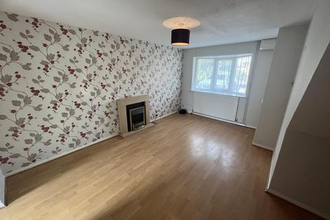 2 bedroom terraced house to rent, Holderness Close, Stenson Fields