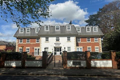 2 bedroom apartment for sale, Langley Road, Nascot Wood