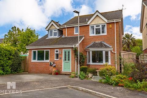 5 bedroom detached house for sale, Turnberry Close, Christchurch, BH23