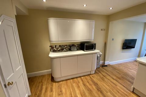 2 bedroom terraced house to rent, Springfield Terrace, Cambridge CB4