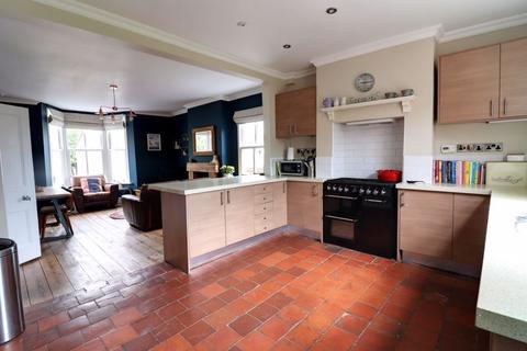 5 bedroom detached house for sale, Newport Road, Stafford ST20