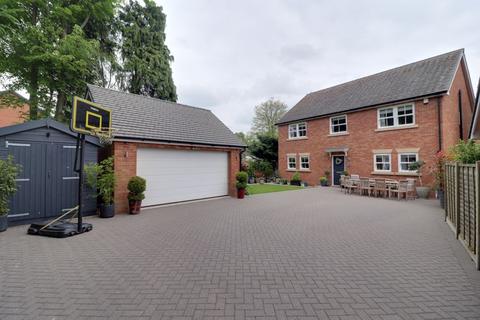 5 bedroom detached house for sale, St. Peters Court, Market Drayton TF9