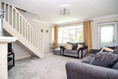 3 bedroom terraced house for sale, Thistledown Avenue, Burntwood WS7