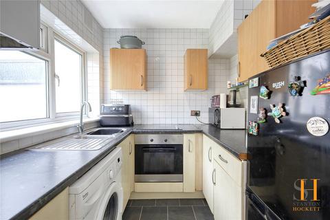 86 Collier Row Road, Romford, RM5 2BA