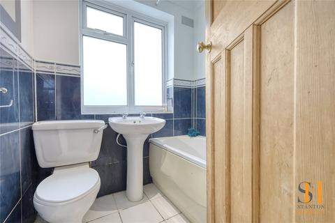 86 Collier Row Road, Romford, RM5 2BA