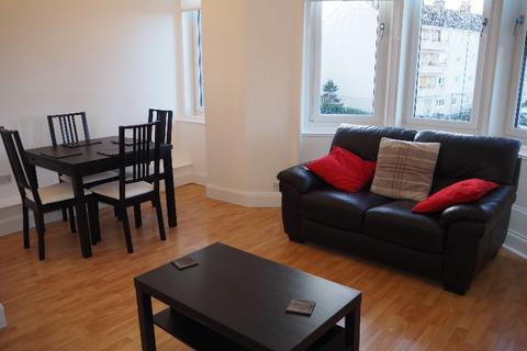 1 bedroom flat to rent, Thornwood Avenue, Glasgow G11