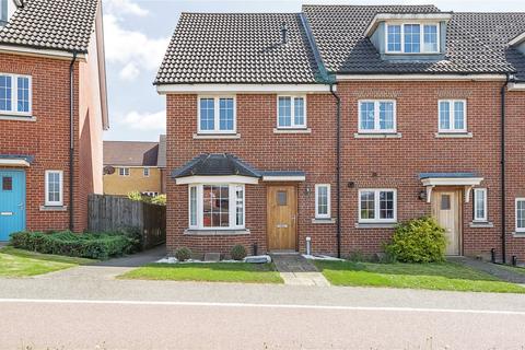 3 bedroom end of terrace house for sale, Mortimer Road, Stowmarket, Suffolk, IP14