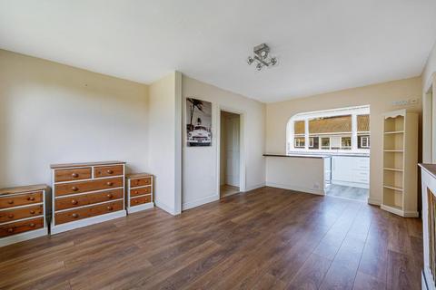 2 bedroom flat for sale, Brent Lea, Brentford, London, TW8 8JD