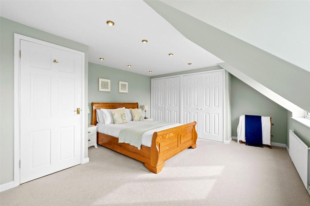 5 Bedrooms