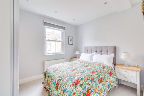 2 bedroom apartment for sale, Mablethorpe Road, Fulham, London, SW6