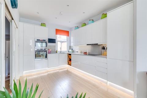 2 bedroom apartment for sale, Mablethorpe Road, Fulham, London, SW6