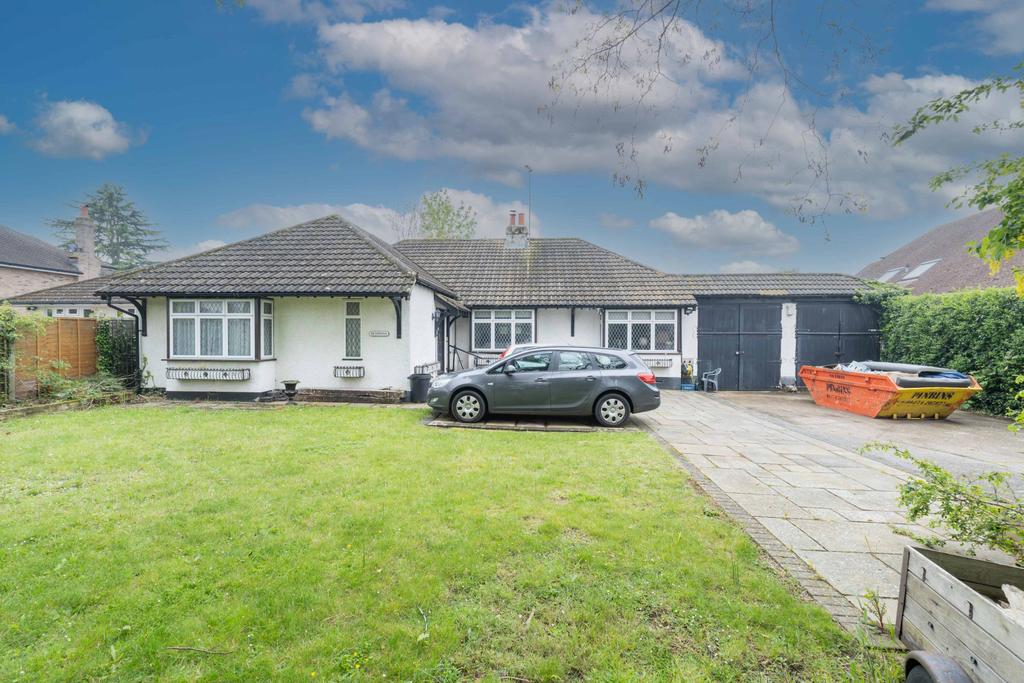 Large three bed bungalow