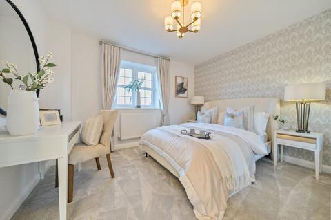 4 bedroom detached house for sale, Plot 61, The Marlborough at Sovereign Gate, Jersey Field RG25