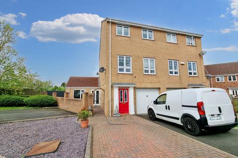 4 bedroom townhouse for sale, Generation Place, Consett