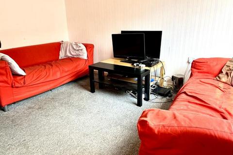 1 bedroom in a house share to rent, Friends Road - UFR