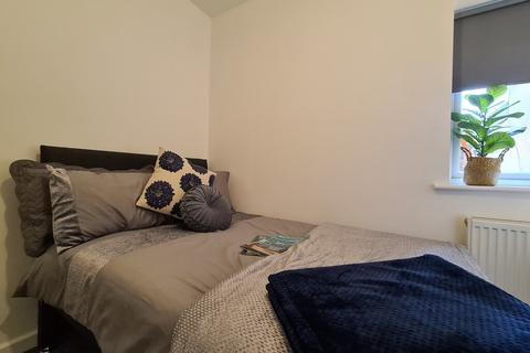 1 bedroom in a house share to rent, Lincoln Street - UM