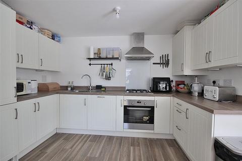 2 bedroom apartment for sale, Saunders Field, Kempston, Bedford, Bedfordshire, MK42