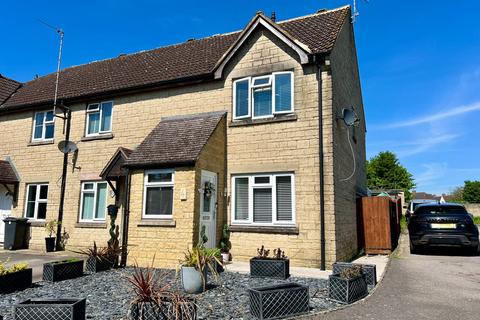 3 bedroom end of terrace house for sale, Haygarth Close, Cirencester