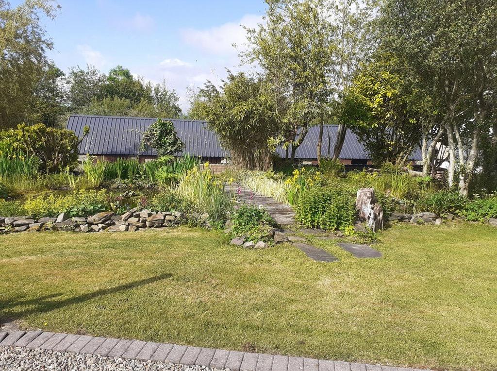 Gardens & Grounds