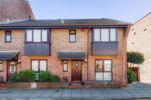 3 bedroom end of terrace house for sale, Penny Street, Portsmouth PO1