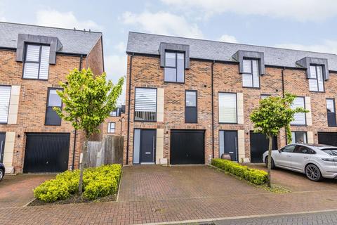 3 bedroom townhouse for sale, Burgage, Southwell NG25