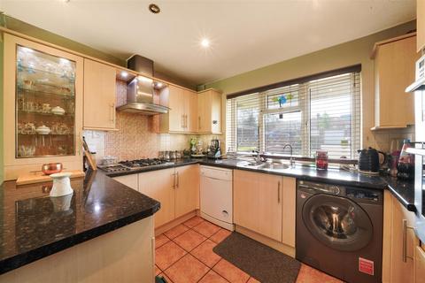 3 bedroom terraced house for sale, The Orchard, Hounslow TW3